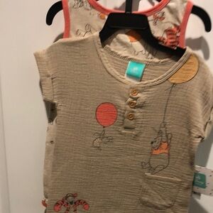 Disney Tan and Orange Short